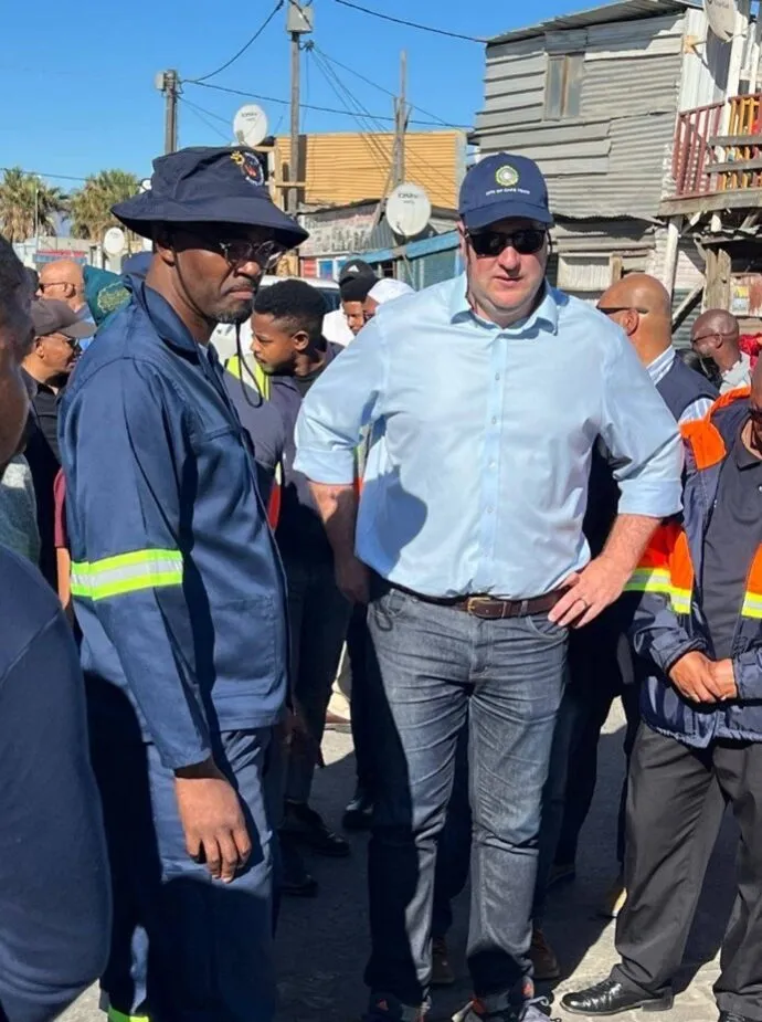 Mayor-Geordin-Hill-and-Andile-Ndevu Mayor-Geordin-Hill-and-Andile-Ndevu